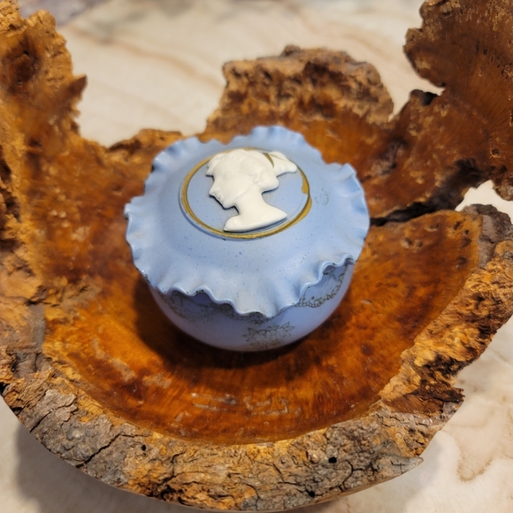 Paul C cherry burl bowl raw edge knots beautiful - Picture 14 of 14